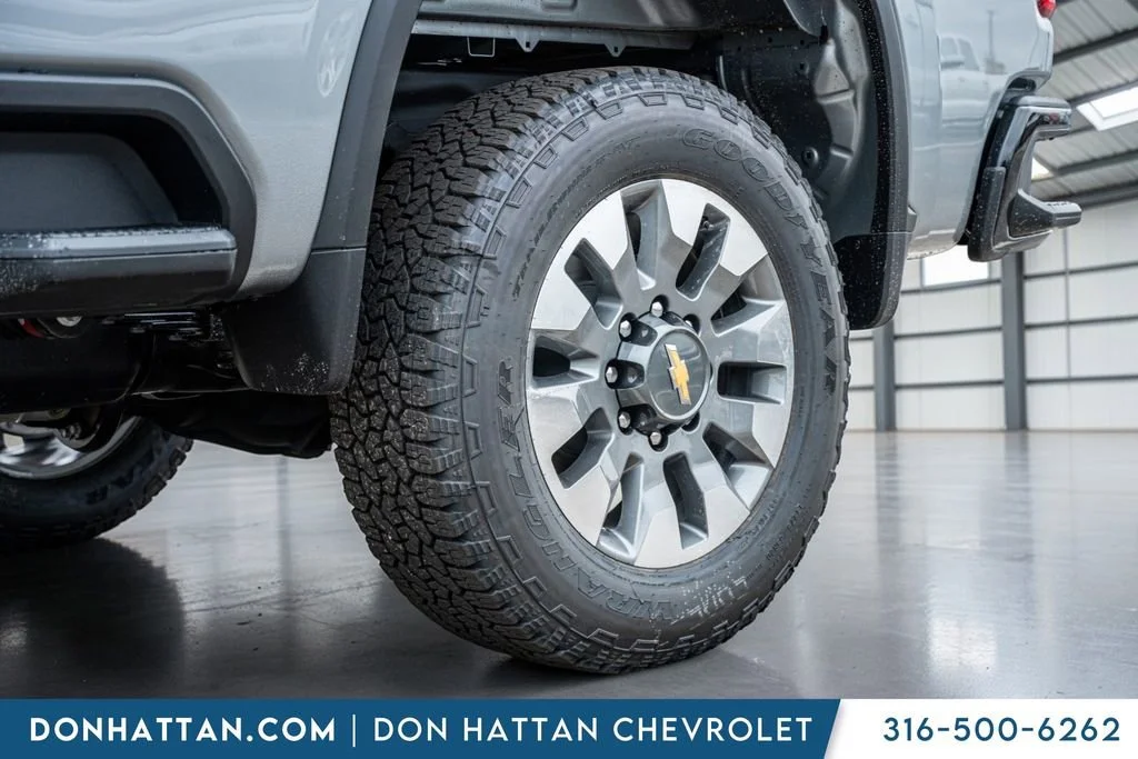2026 Chevrolet Silverado 2500 HD Custom - Photo 37