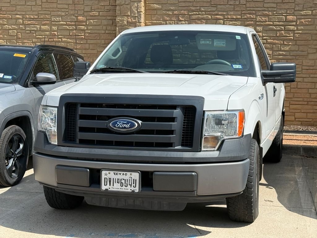 2010 Ford F-150 XL Regular Cab 126-in Styleside's photo