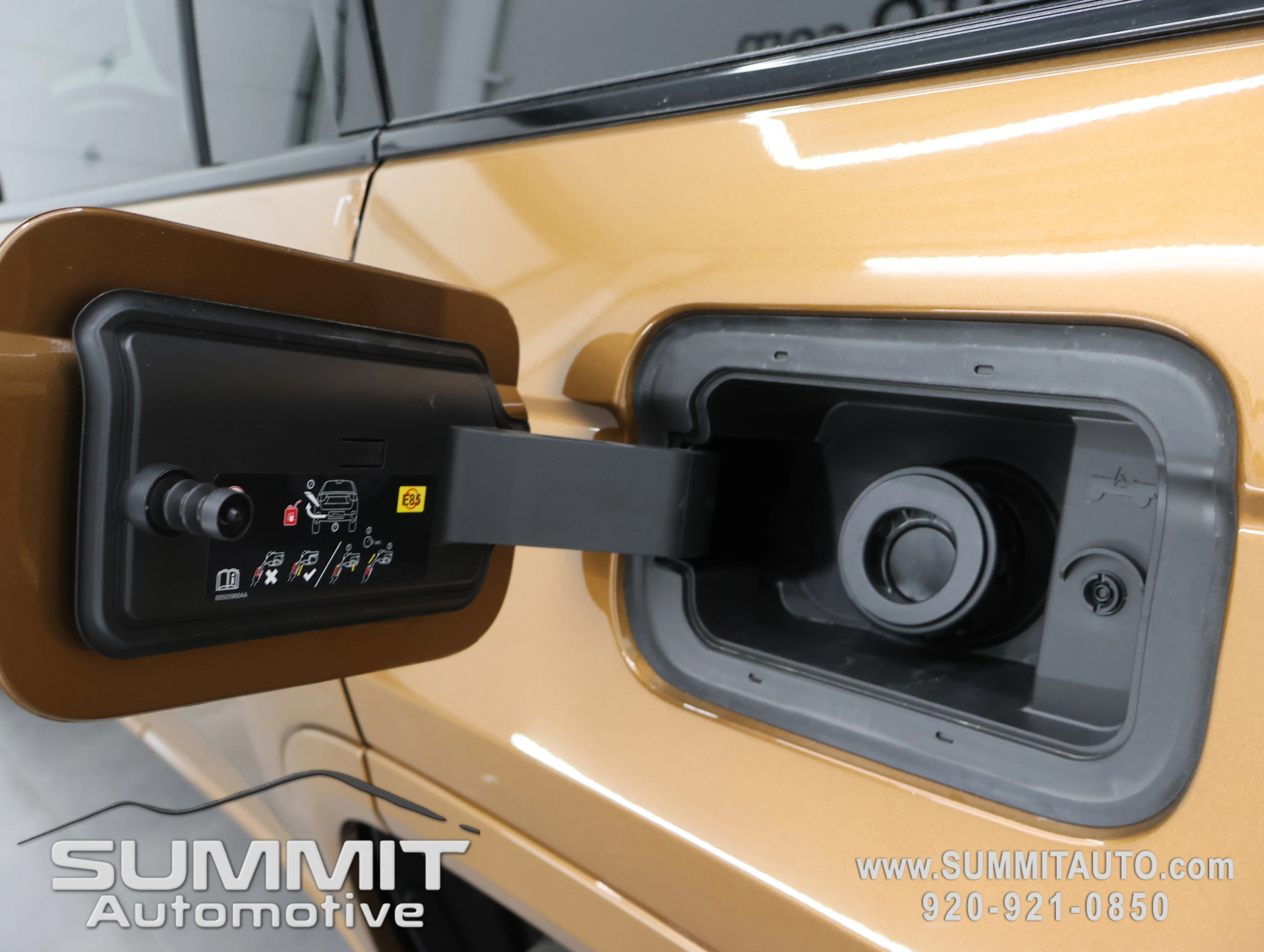 New 2026 Copper Shino Metallic Clear-Coat Exterior Paint Jeep Summit image 37