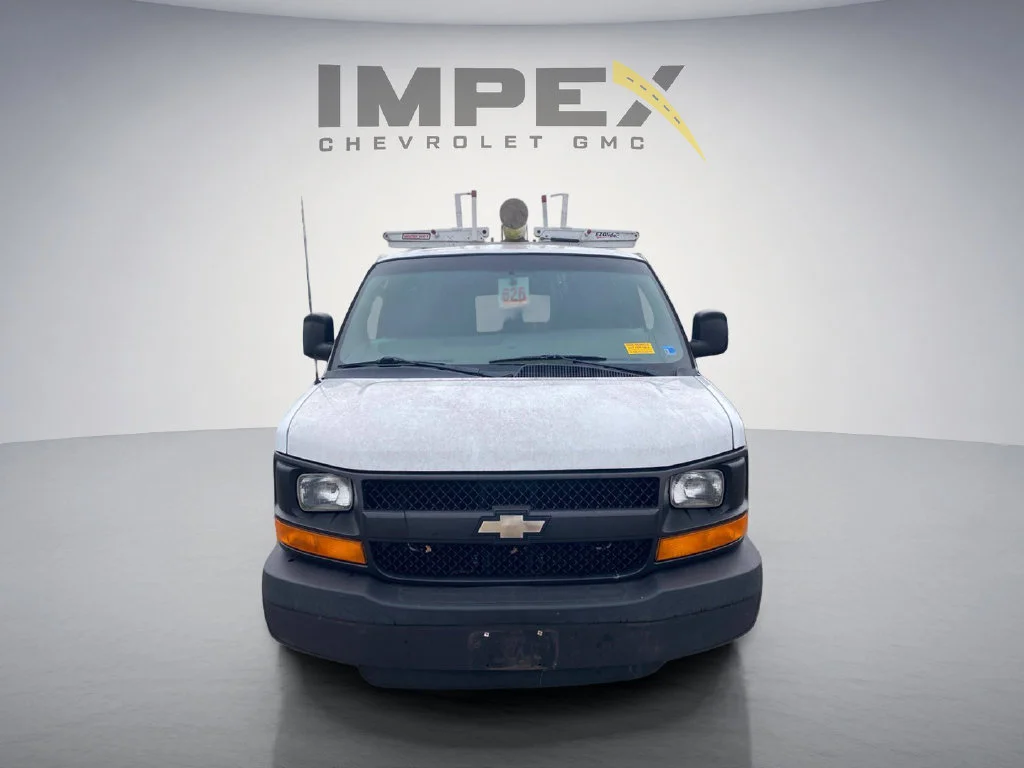 Used 2014 White Chevrolet Work Van image 8
