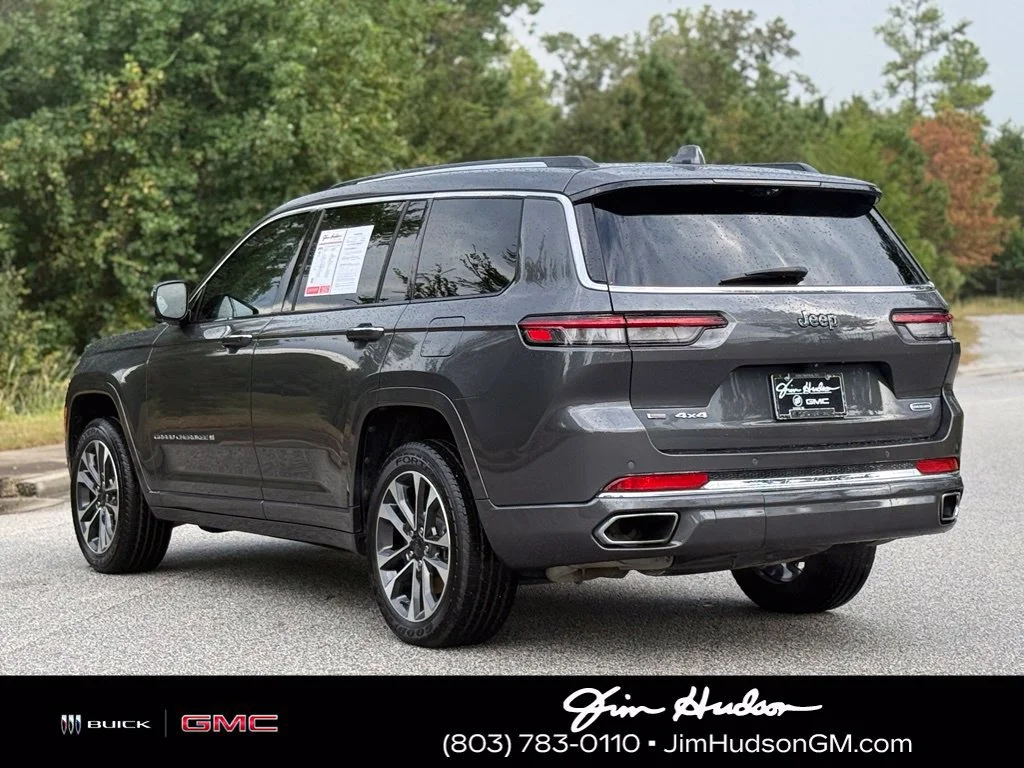 Used 2021 Gray Jeep Overland 4x4 image 11