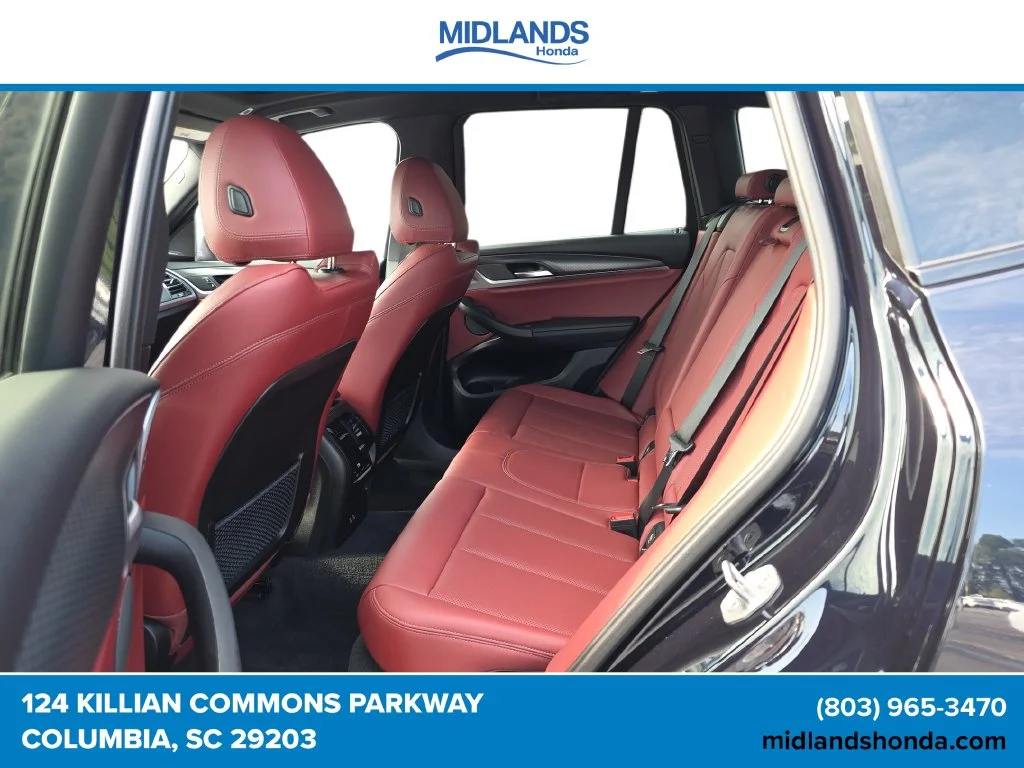 Used 2023 Carbon Black Metallic BMW xDrive30i image 11