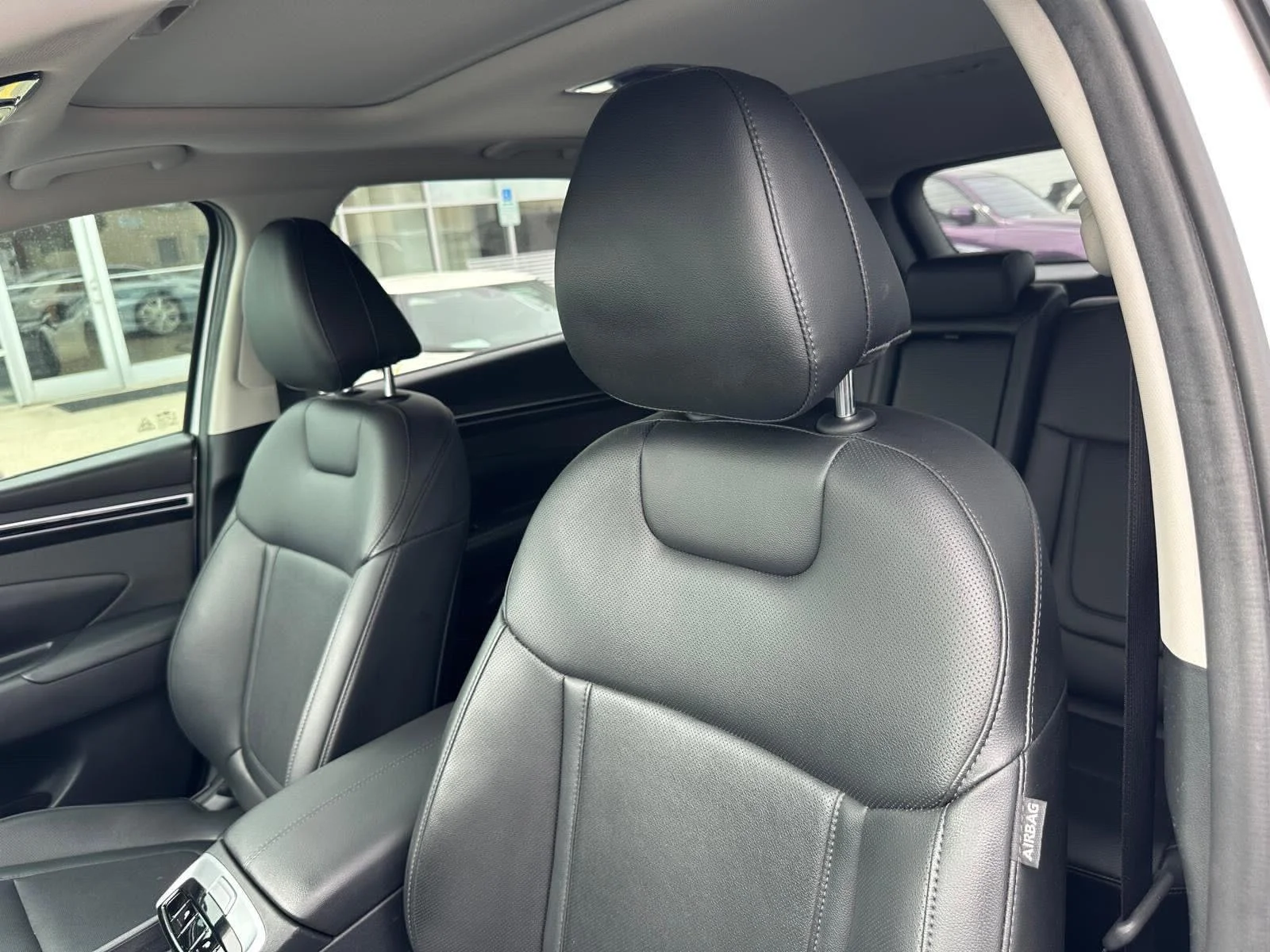 Used 2023 Serenity White Pearl Hyundai SEL image 10