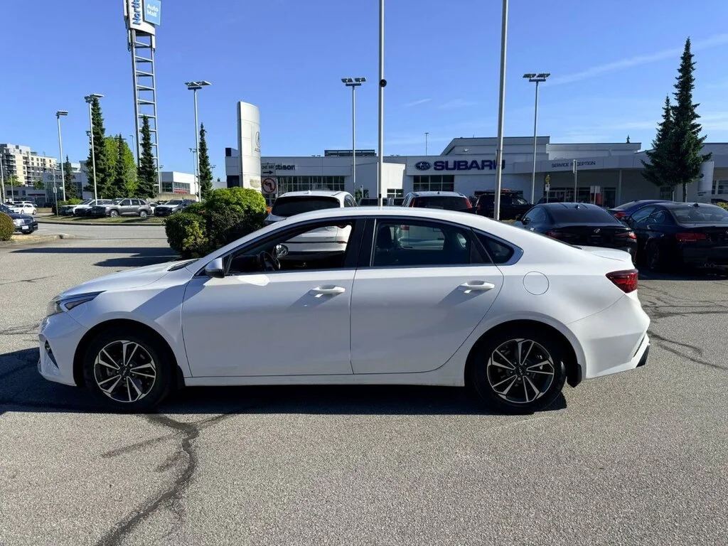 Used 2023 Snow White Pearl Kia Sedan EX IVT Dilawri Certified   One Owner   Local image 8