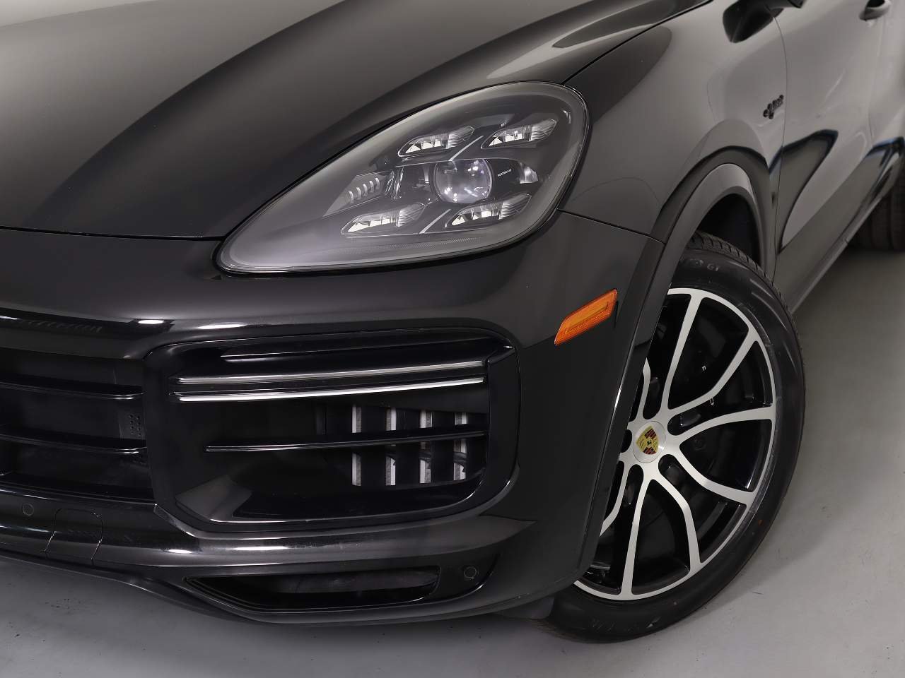 Used 2023 Black Porsche Turbo S E-Hybrid image 12