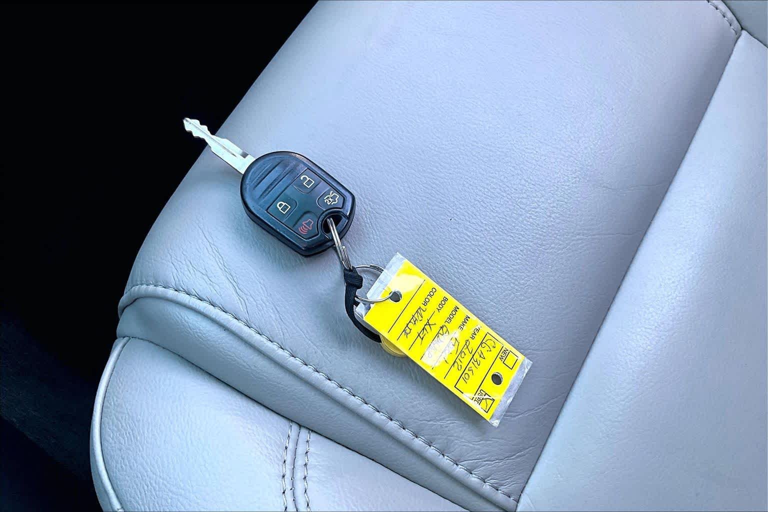 Used 2012 White Suede Ford XLT image 13
