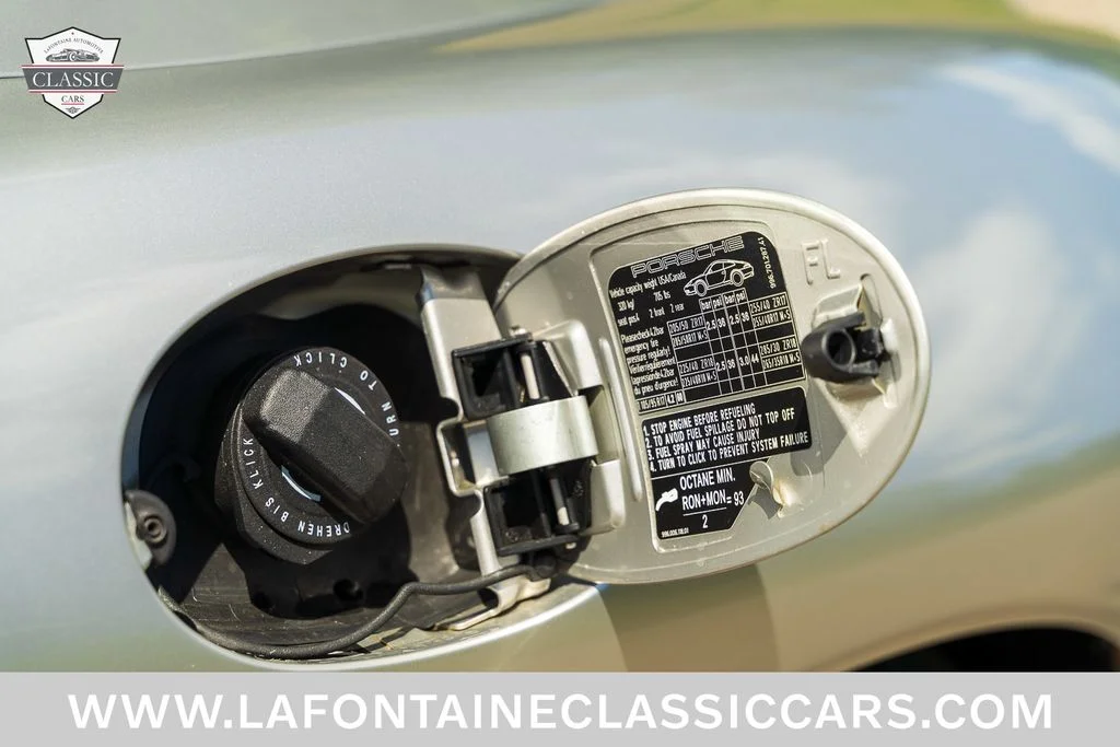 Used 2002 Silver Porsche Carrera image 48