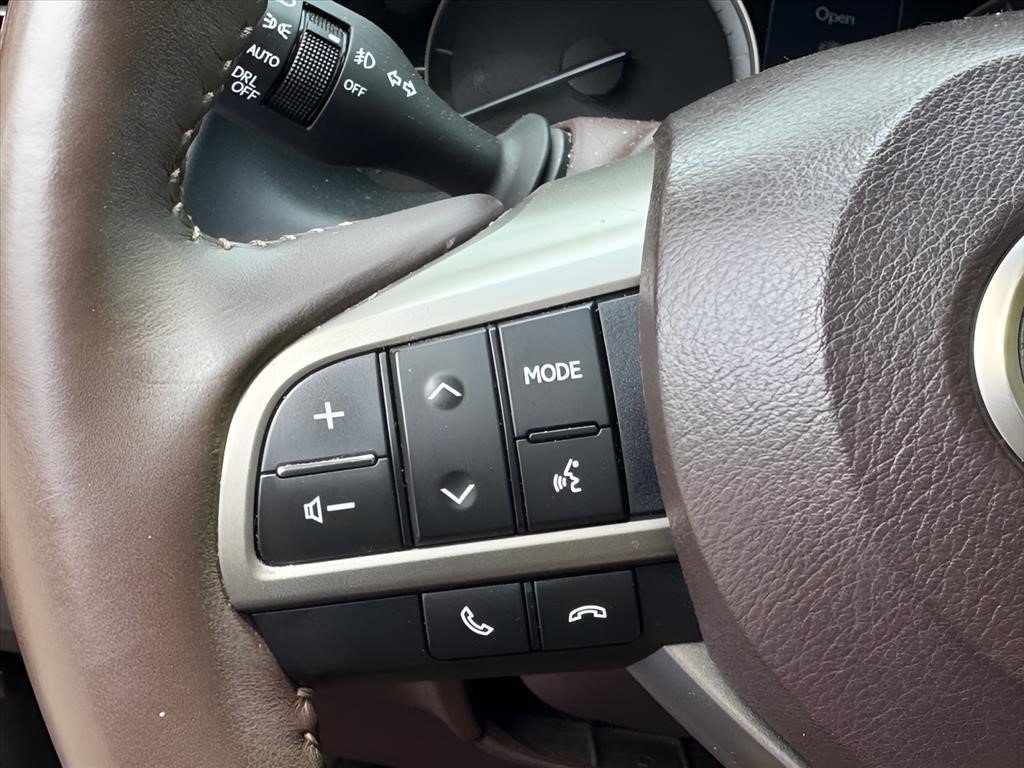 Used 2017 Gray Pearl Lexus RX 350 image 13