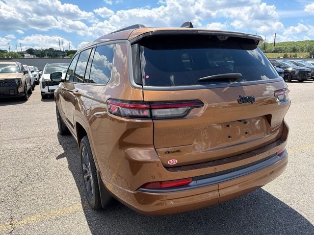 New 2026 Copper Shino Metallic Clear-Coat Exterior Paint Jeep Limited Reserve image 5