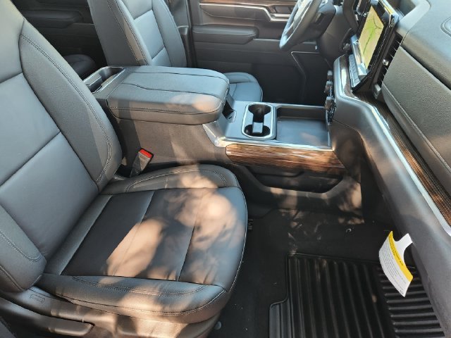 2026 Chevrolet Silverado 3500 HD LT - Photo 19