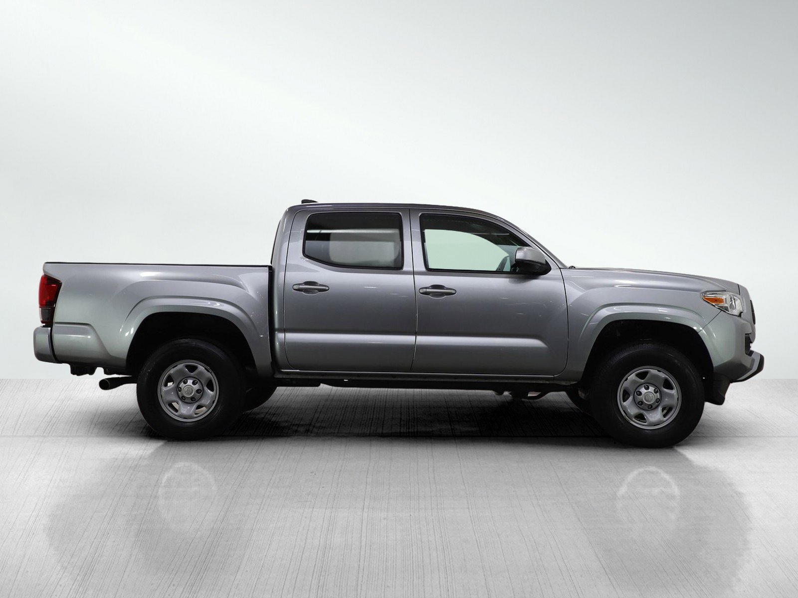 2023 Toyota Tacoma SR - Photo 6