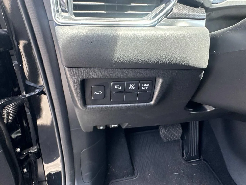 Certified Used 2025 Black Mazda 2.5 S Carbon Edition image 20