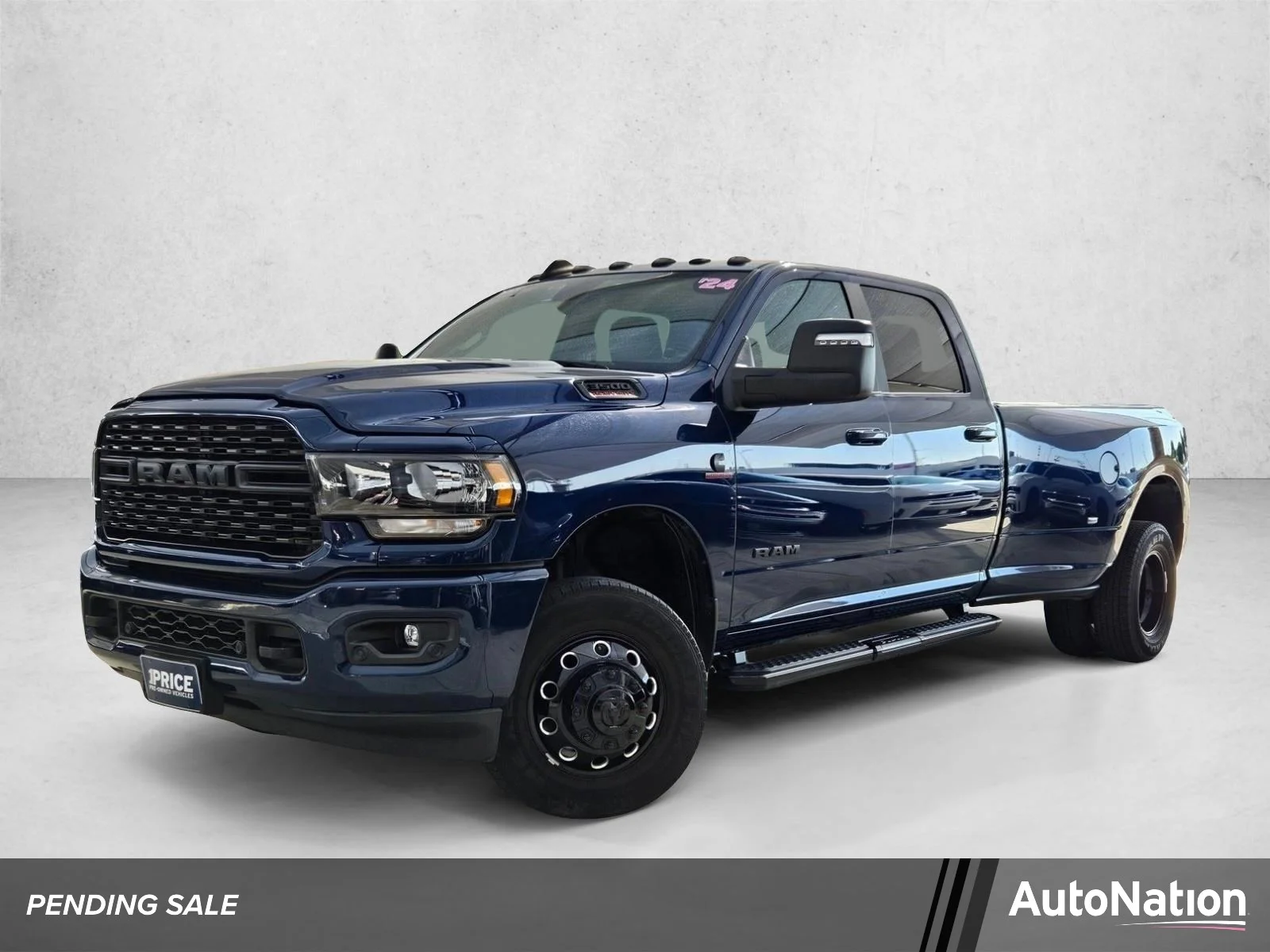 2024 RAM 3500 Big Horn 4X4 Crew Cab LWB's photo