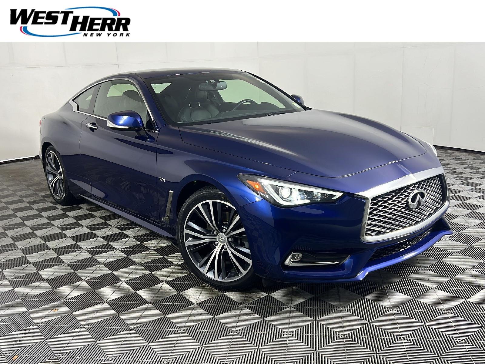 2017 INFINITI Q60