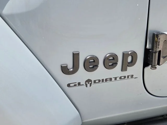 Certified Used 2021 Black Jeep Willys image 11