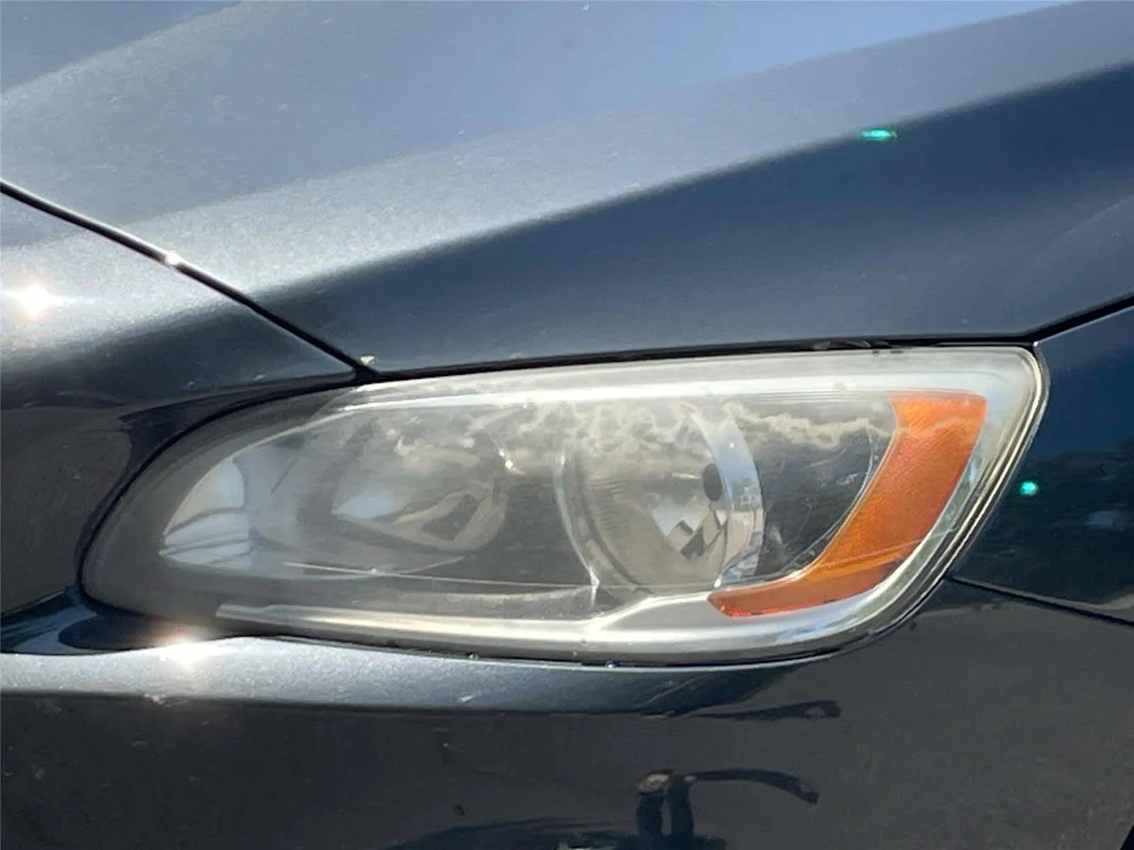 Used 2015 Gray Volvo T5 Premier image 9
