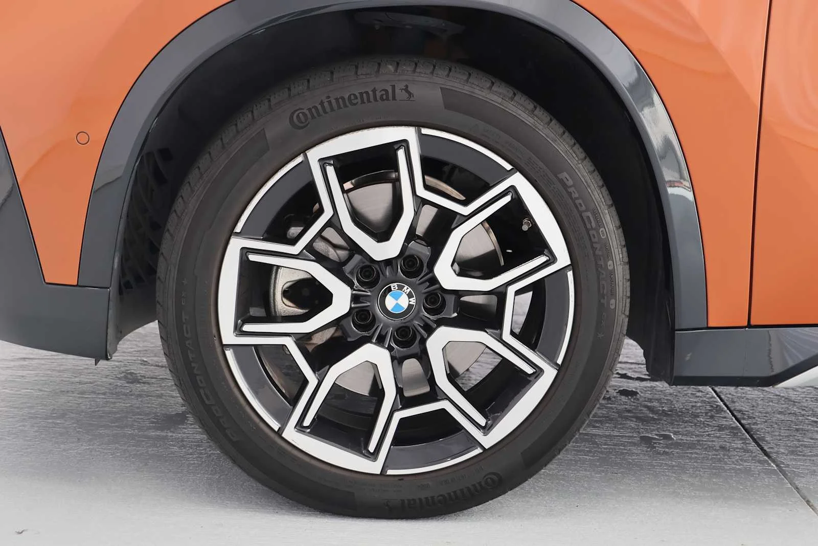 Certified Used 2024 Utah Orange Metallic BMW xDrive28i image 12