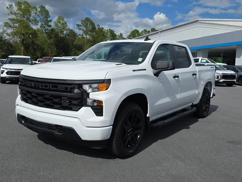 New 2026 Summit White Chevrolet Custom image 3