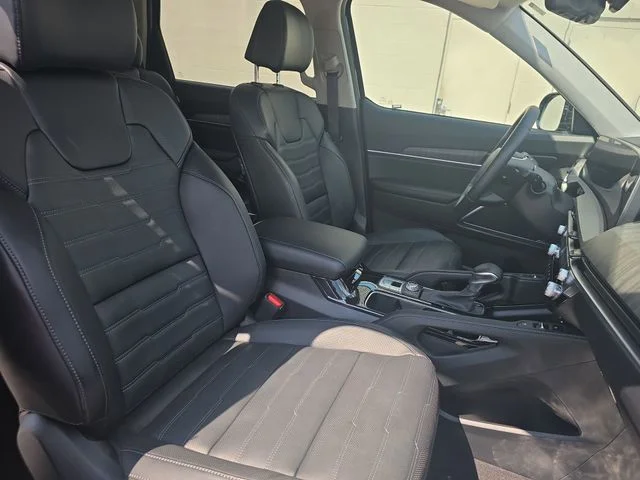 Used 2024 Black Kia SX-Prestige image 11