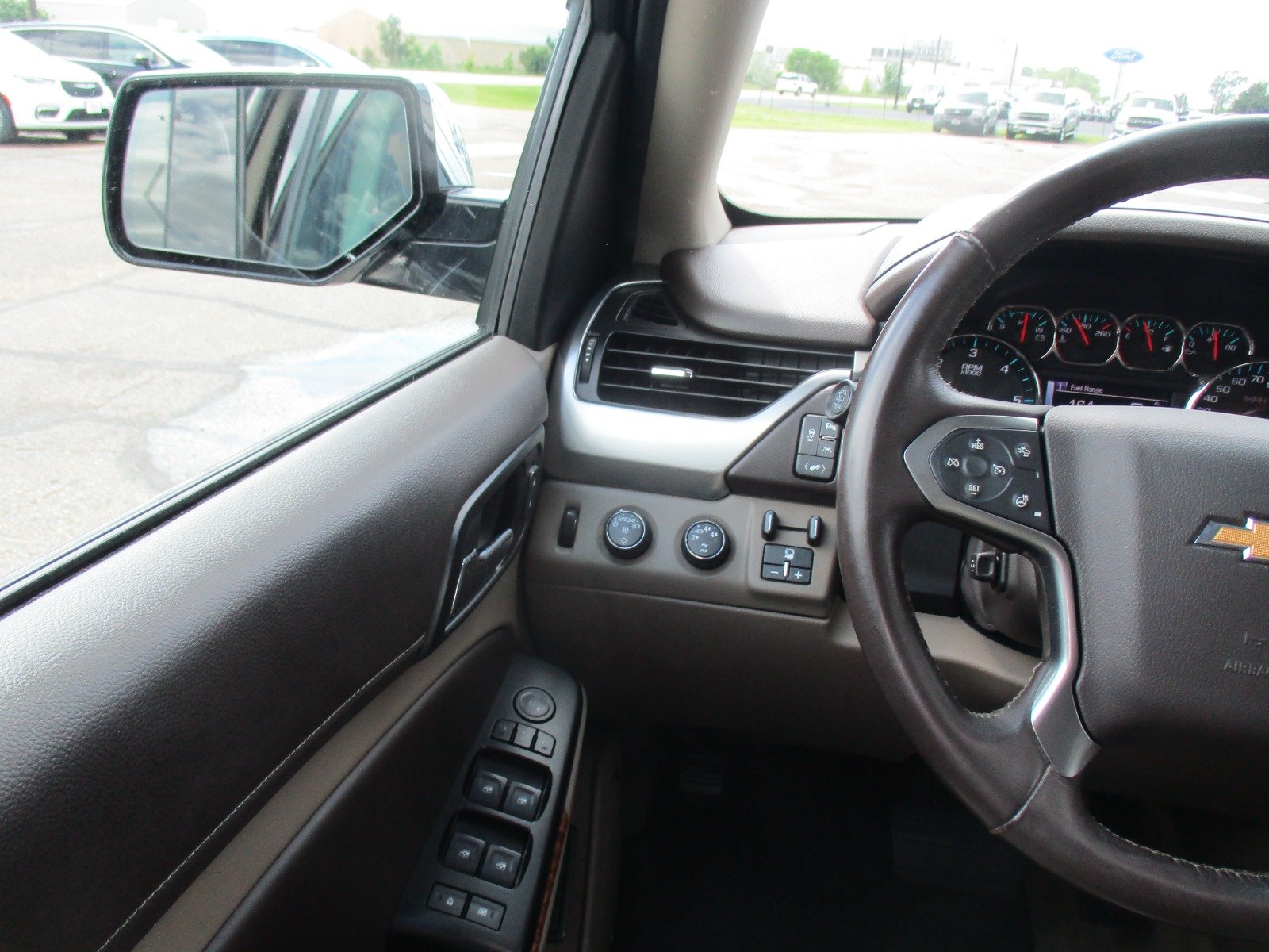 Used 2016 GOLD Chevrolet Ltz image 18