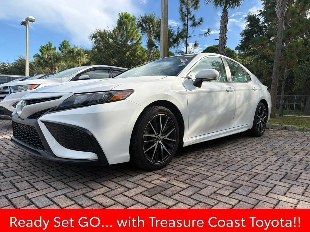 Certified Used 2023 White Toyota SE image 5
