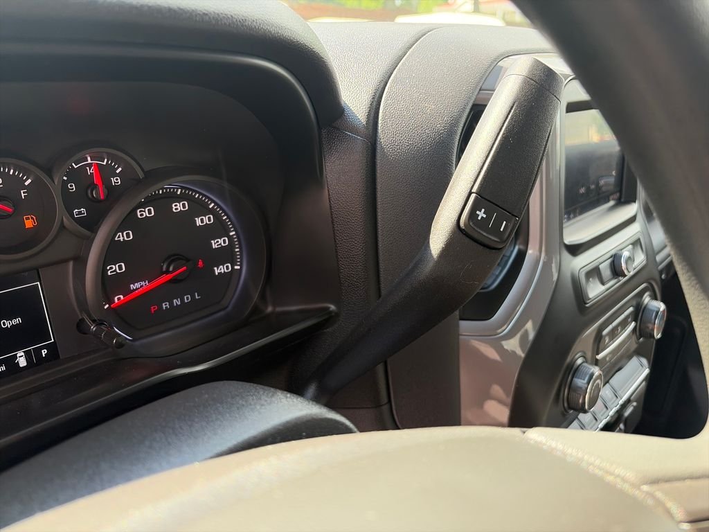 Used 2020 Gray Chevrolet Custom image 23