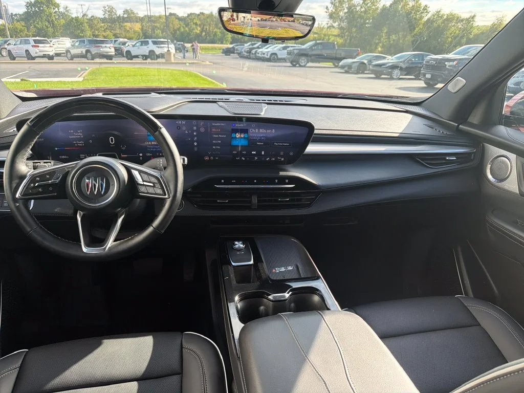 2025 Buick Enclave Avenir - Photo 11