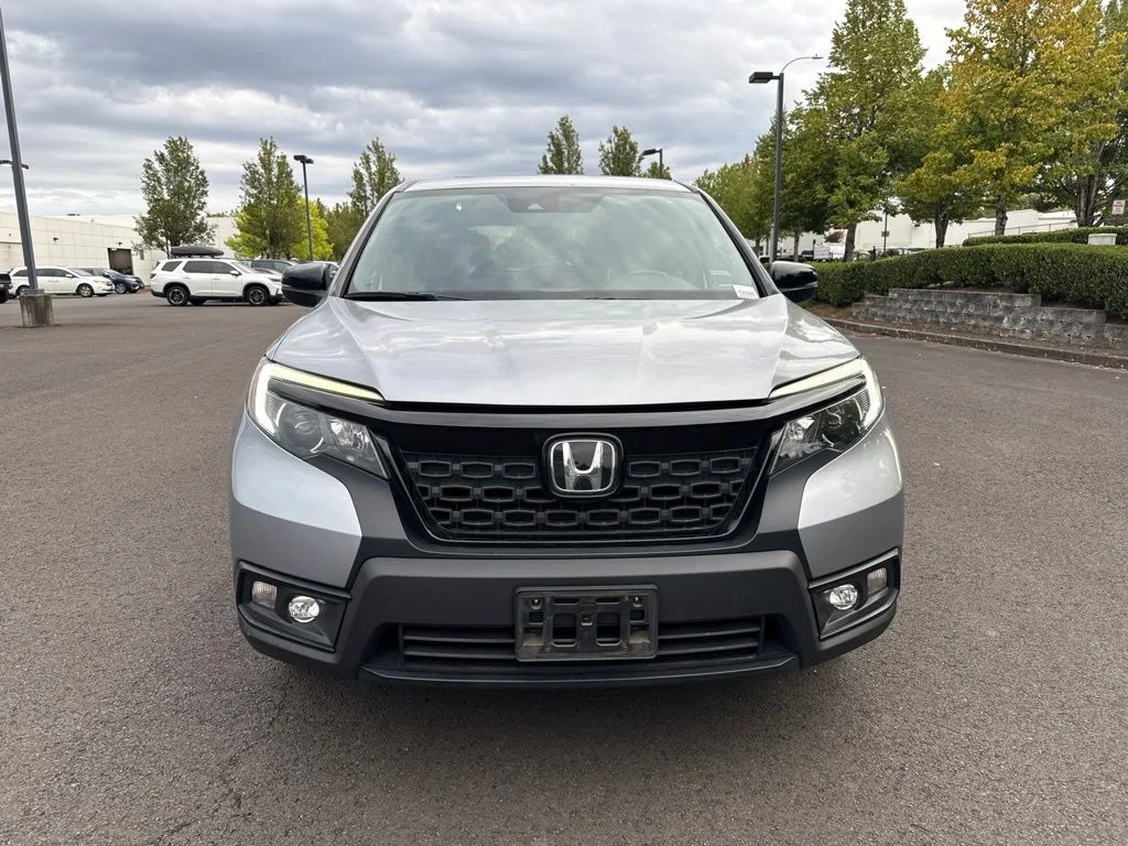 Used 2019 Lunar Silver Metallic Honda EX-L image 2