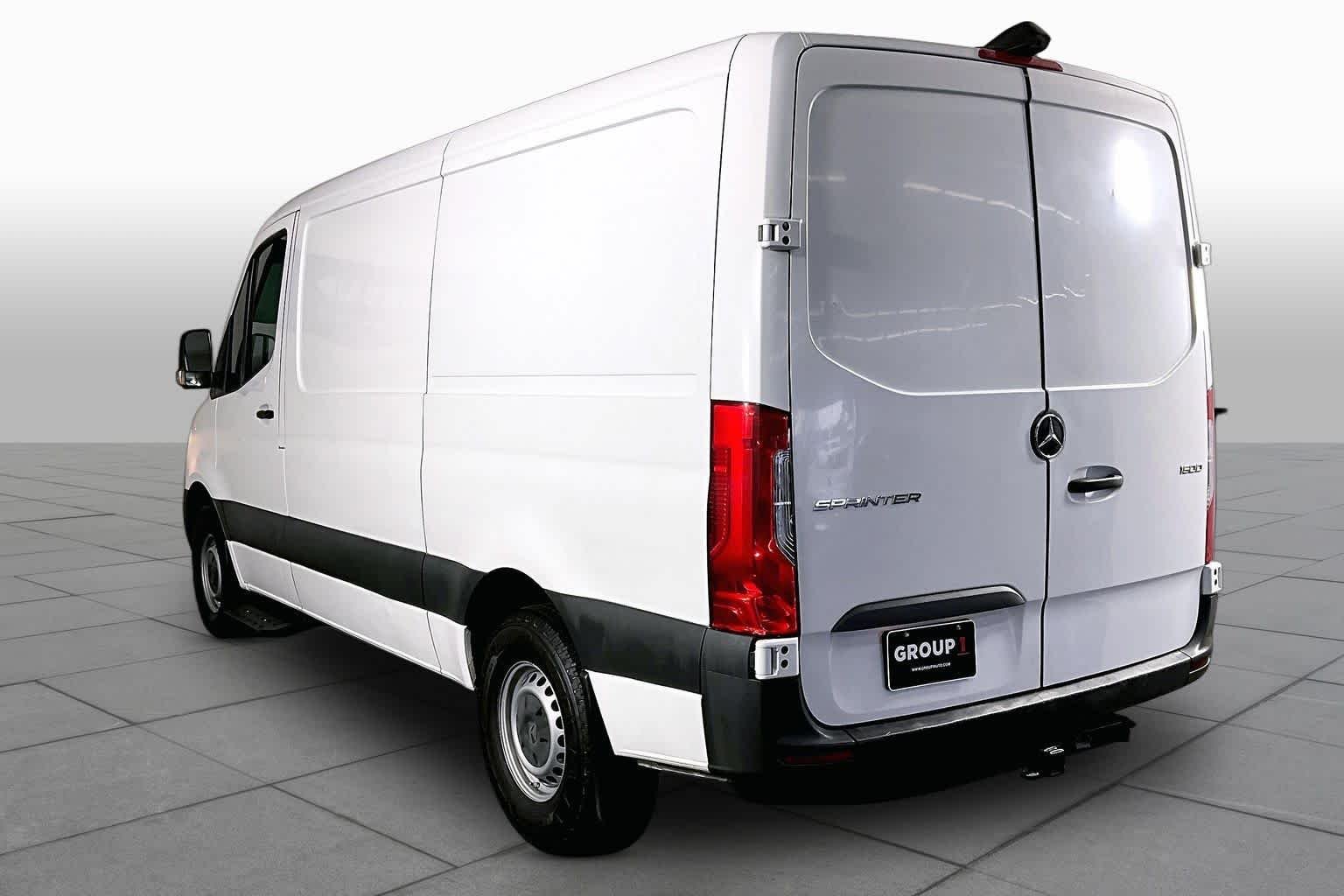 Used 2019 Arctic White Mercedes-Benz  image 12