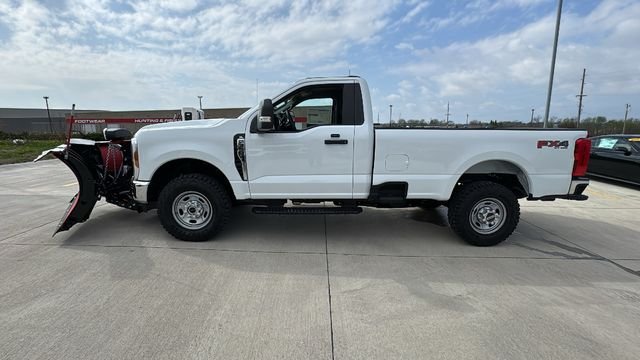 2026 Ford F-350 Super Duty XL - Photo 9