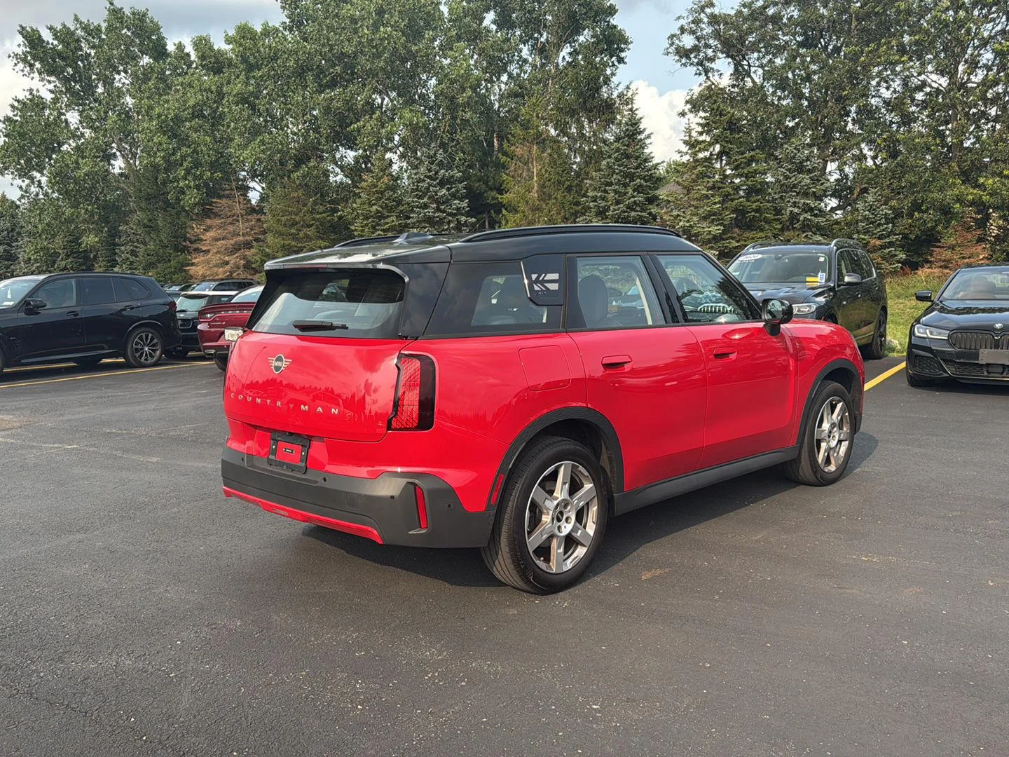 Used 2025 Chili Red II MINI S image 3