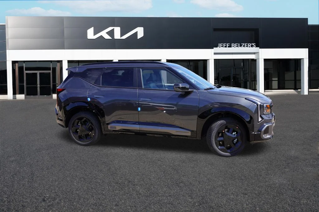 New 2027 Interstellar Gray Kia X-Line S image 2
