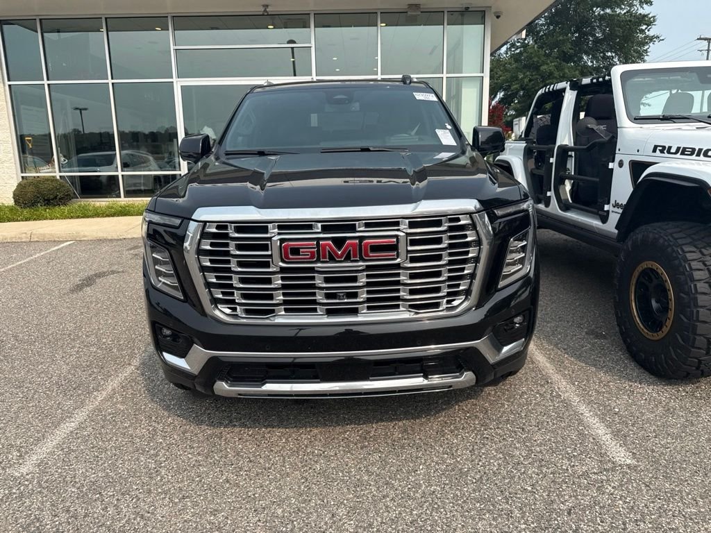 Used 2025 Black GMC Denali image 4