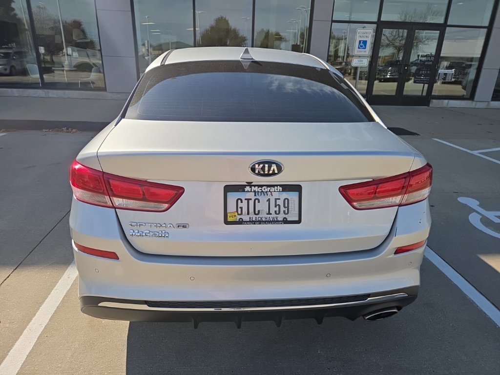 Used 2020 Silver Kia LX image 5