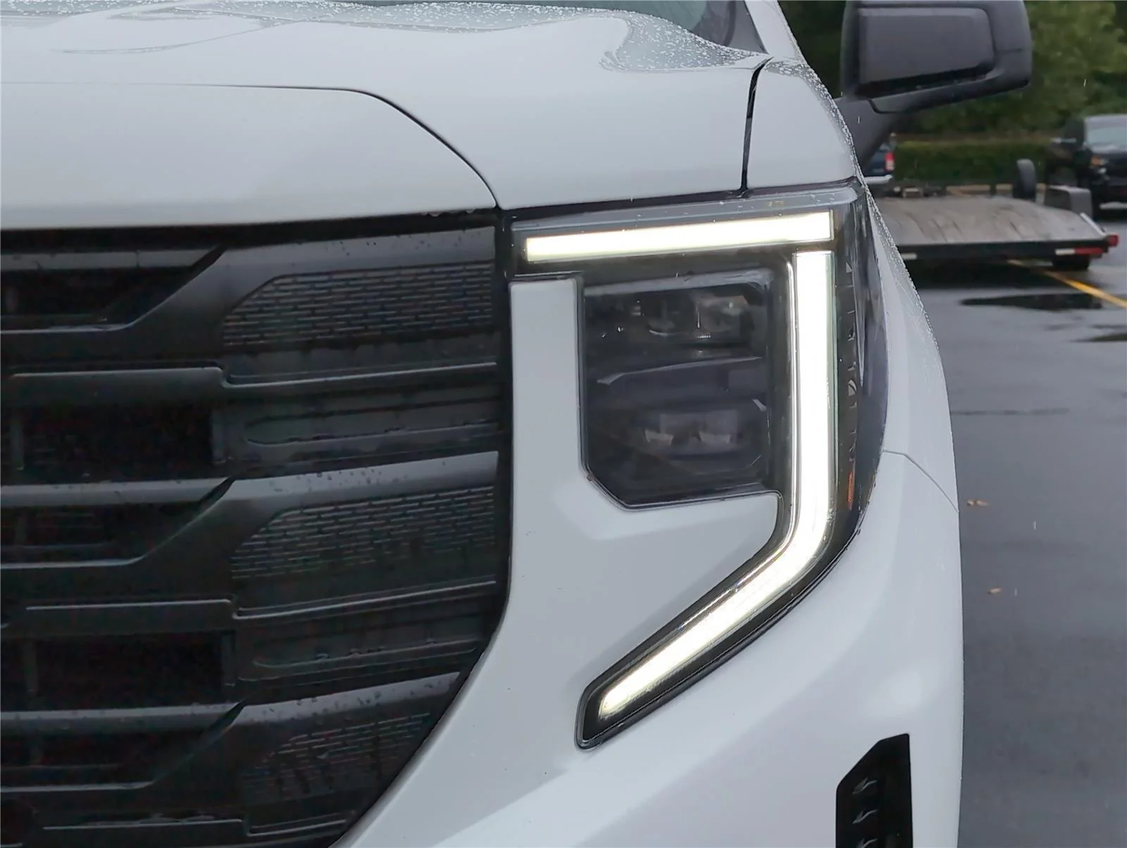 Used 2025 Summit White GMC Pro image 12