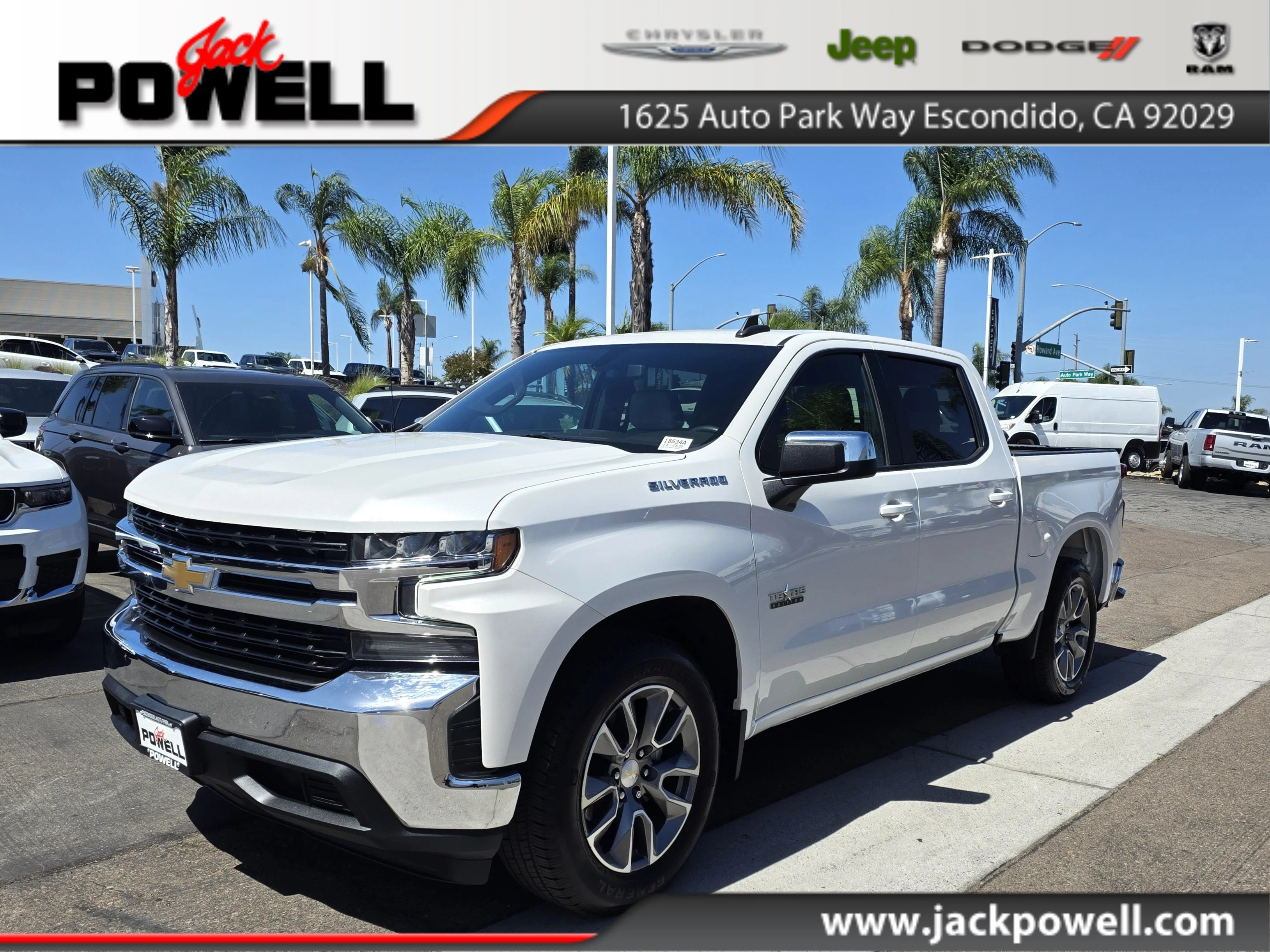 Used 2021 Pearl Chevrolet LT image 1
