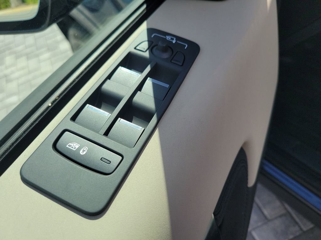2025 Land Rover Discovery Sport S - Photo 24