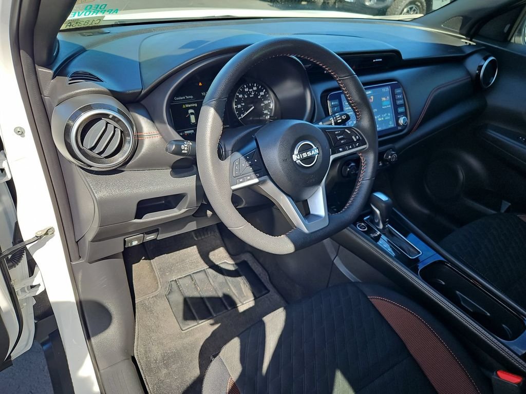 Used 2023 White Nissan SR image 13