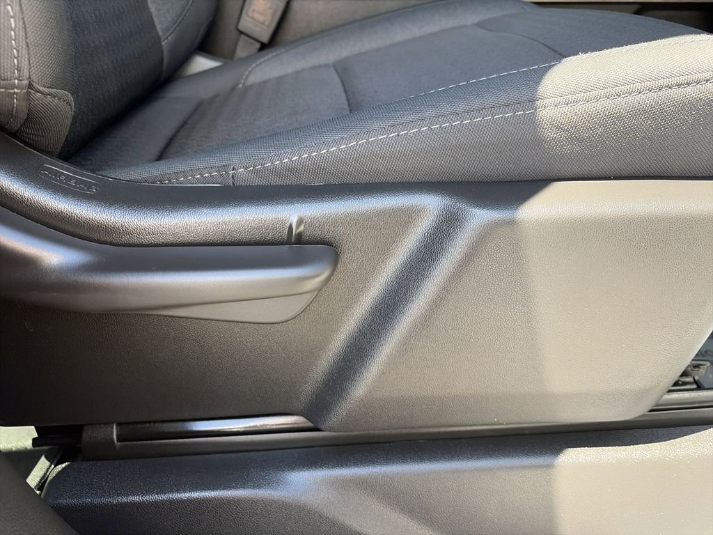 Used 2023 White Chevrolet RST image 34