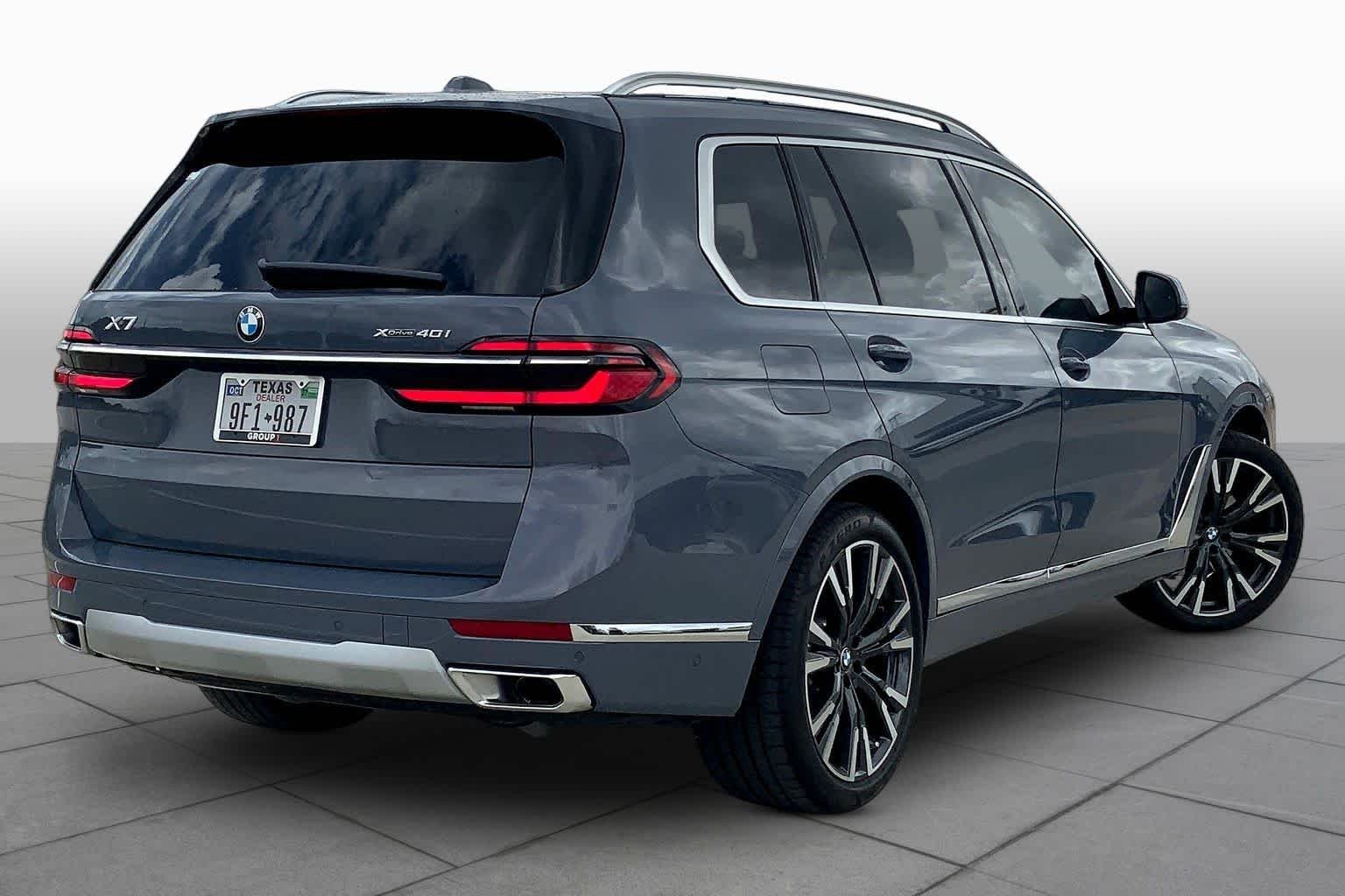 Used 2026 Sparkling Copper Metallic BMW xDrive40i image 20