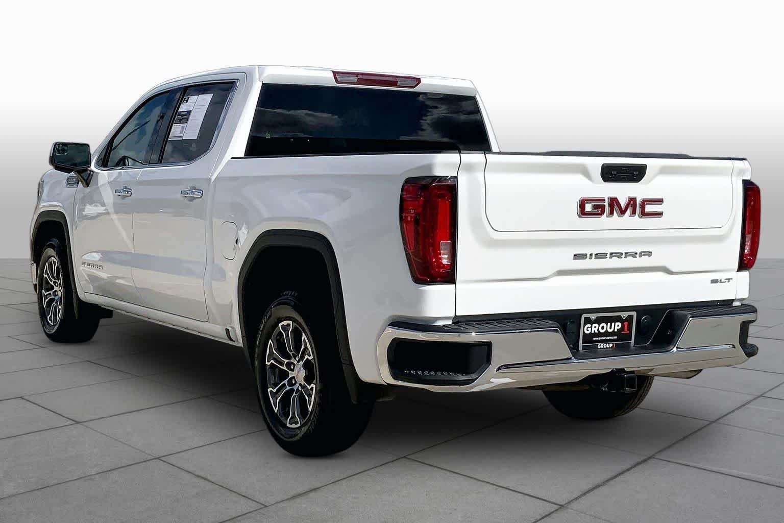 2026 GMC Sierra 1500 SLT - Photo 12