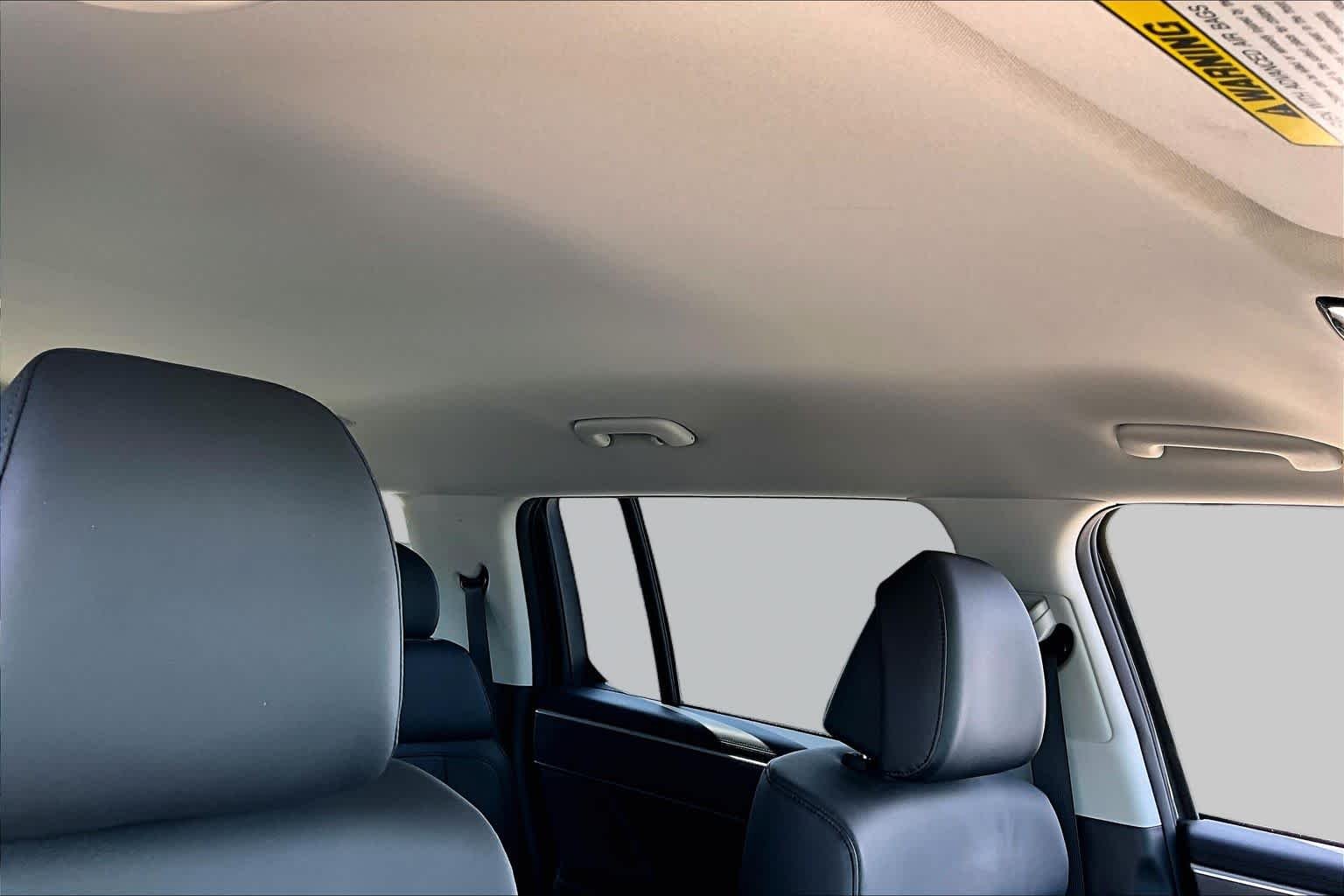 Certified Used 2024 Rockwood Green Hyundai SEL image 13