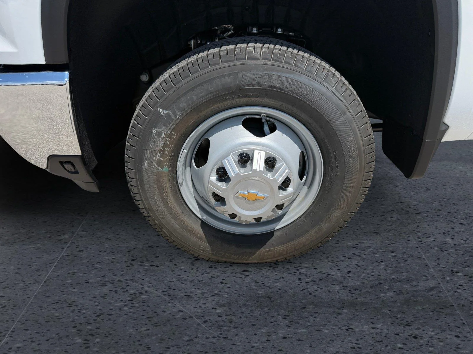 New 2026 Summit White Chevrolet Work Truck image 9