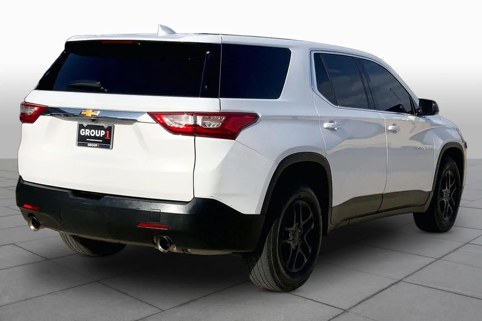 Used 2020 Summit White Chevrolet LS image 12
