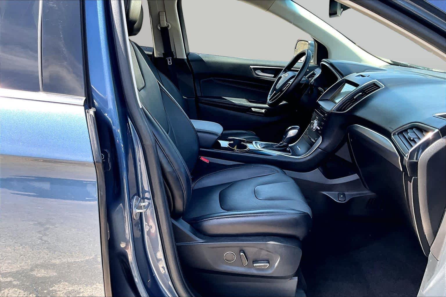 Certified Pre-Owned 2018 Ford Edge Titanium
