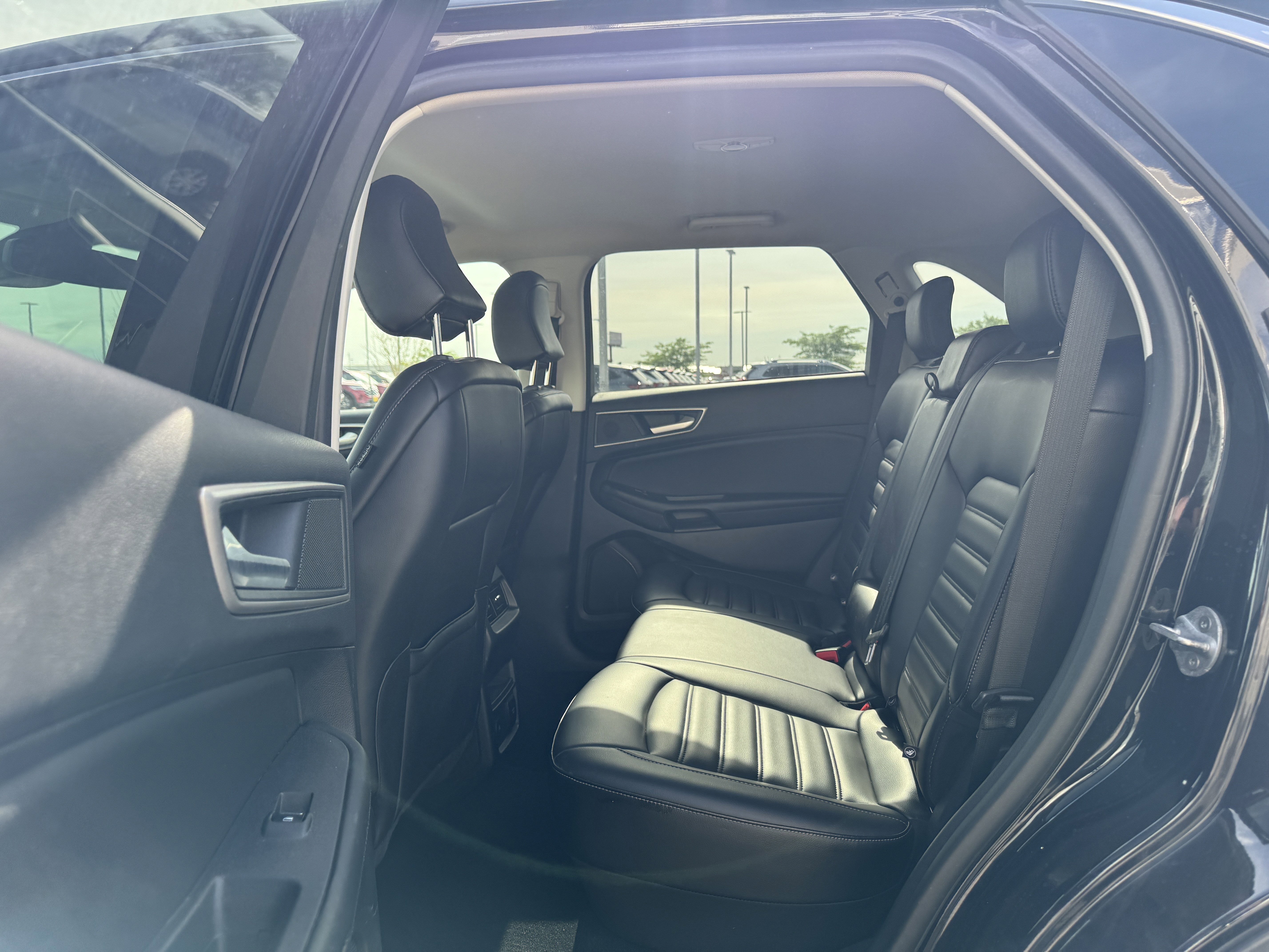 Certified Used 2024 Agate Black Metallic Ford SEL image 6