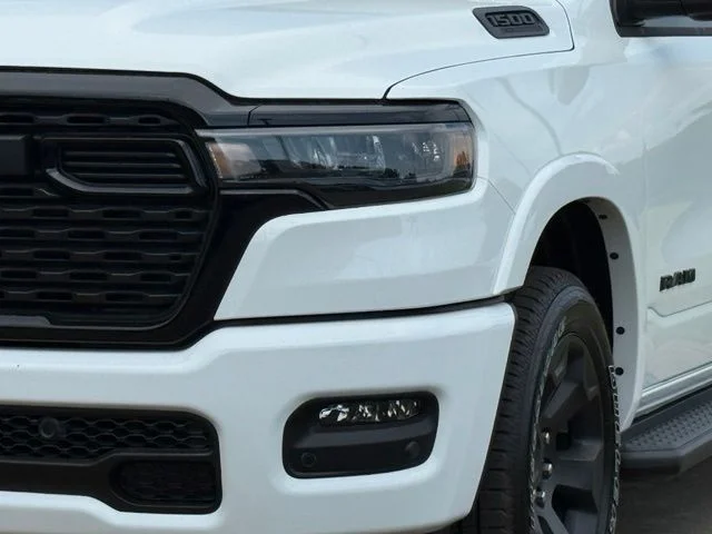 New 2026 Bright White Clear-Coat Exterior Paint RAM Big Horn/Lone Star image 11