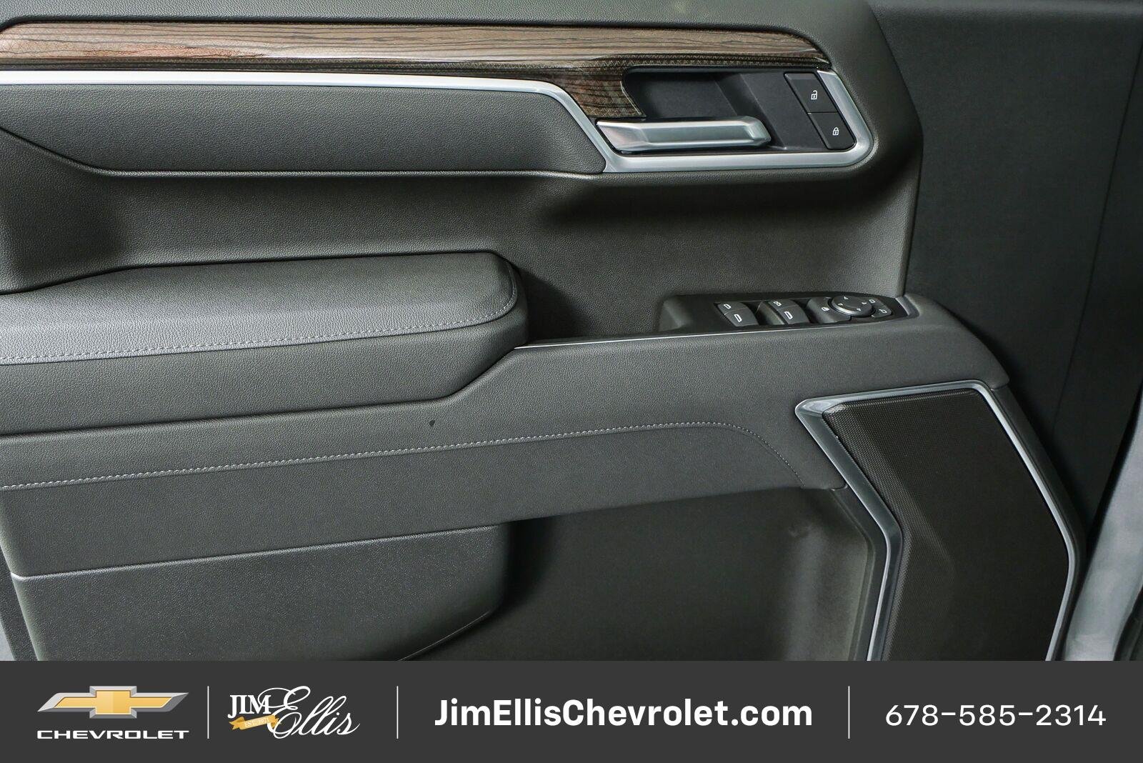 New 2026 Sterling Gray Metallic Chevrolet LT image 6