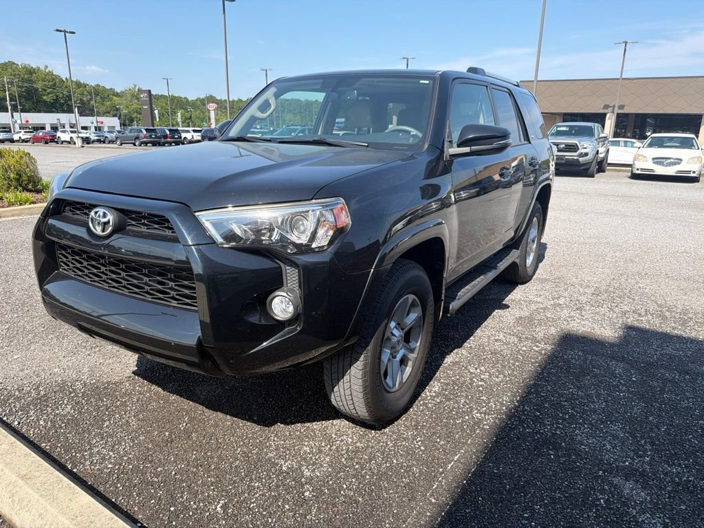 Used 2019 Midnight Black Metallic Toyota SR5 Premium image 1