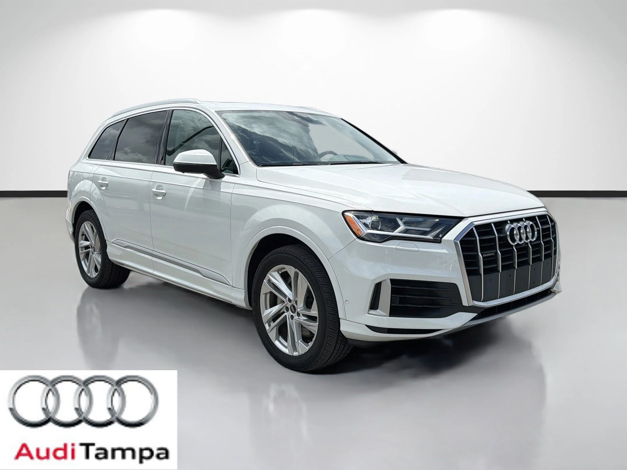 2021 Audi Q7 Premium Plus